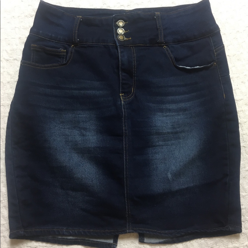 Angel kiss jeans skirt size XL